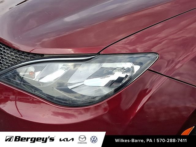 Used 2021 Chrysler Voyager Lxi FWD image 11