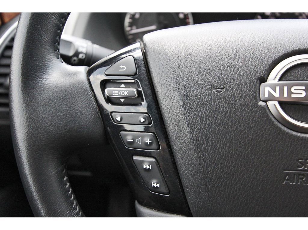 Used 2024 Nissan Armada SL w/ Captain's Chairs Package AWD/4WD image 16