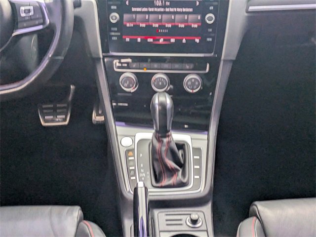 Used 2021 Volkswagen GTI SE image 18