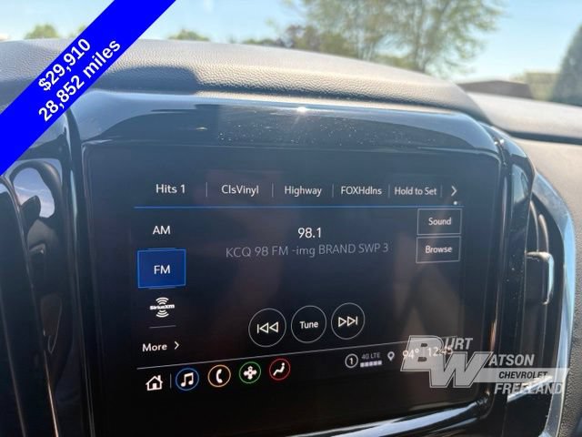 Used 2023 Chevrolet Traverse LT FWD image 18