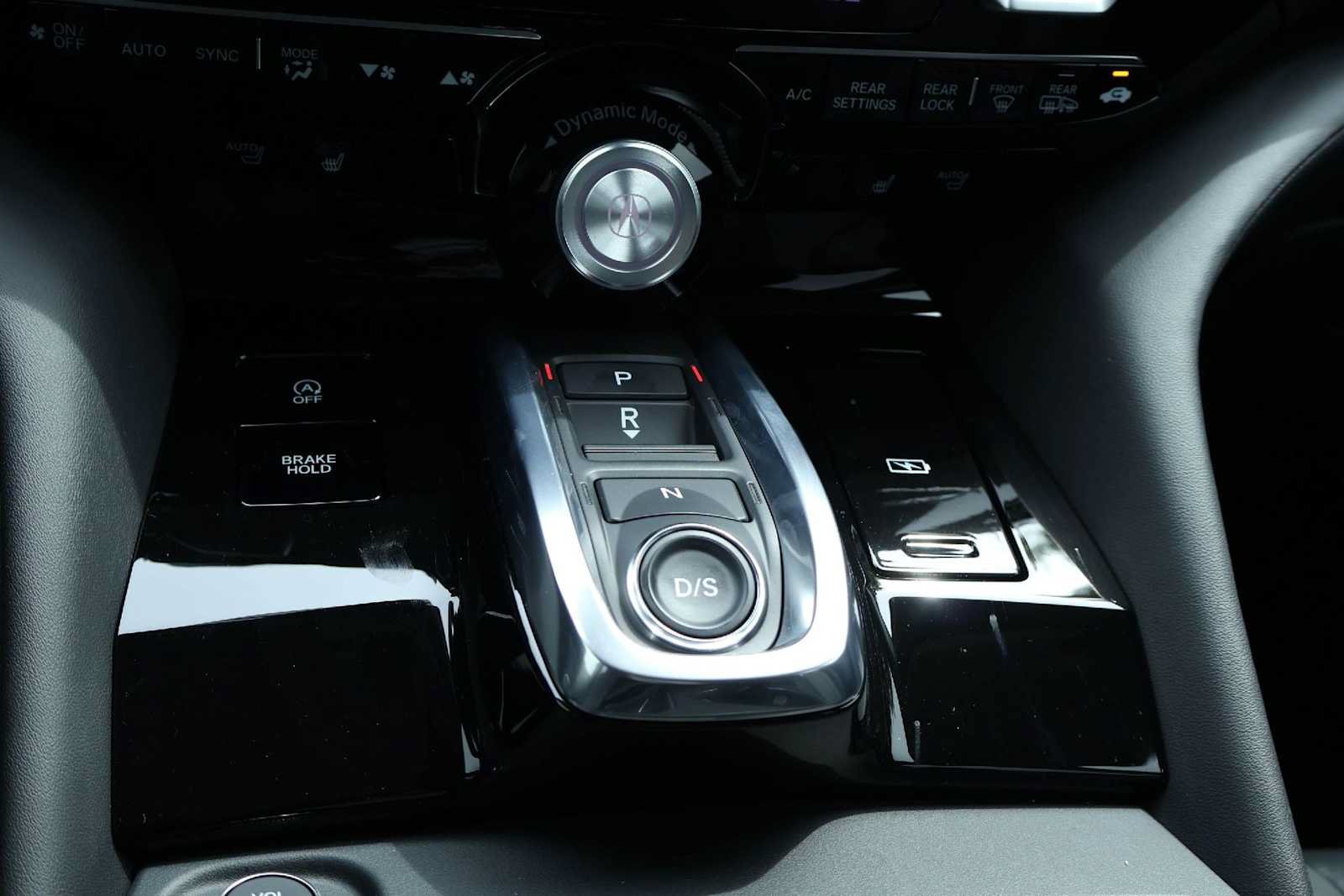 Certified 2026 Acura MDX w/ Technology Package FWD image 17