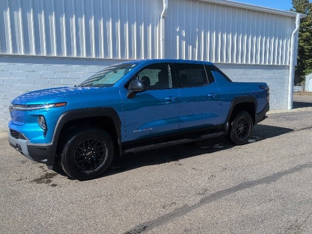 New 2026 Chevrolet Silverado EV LT image 2