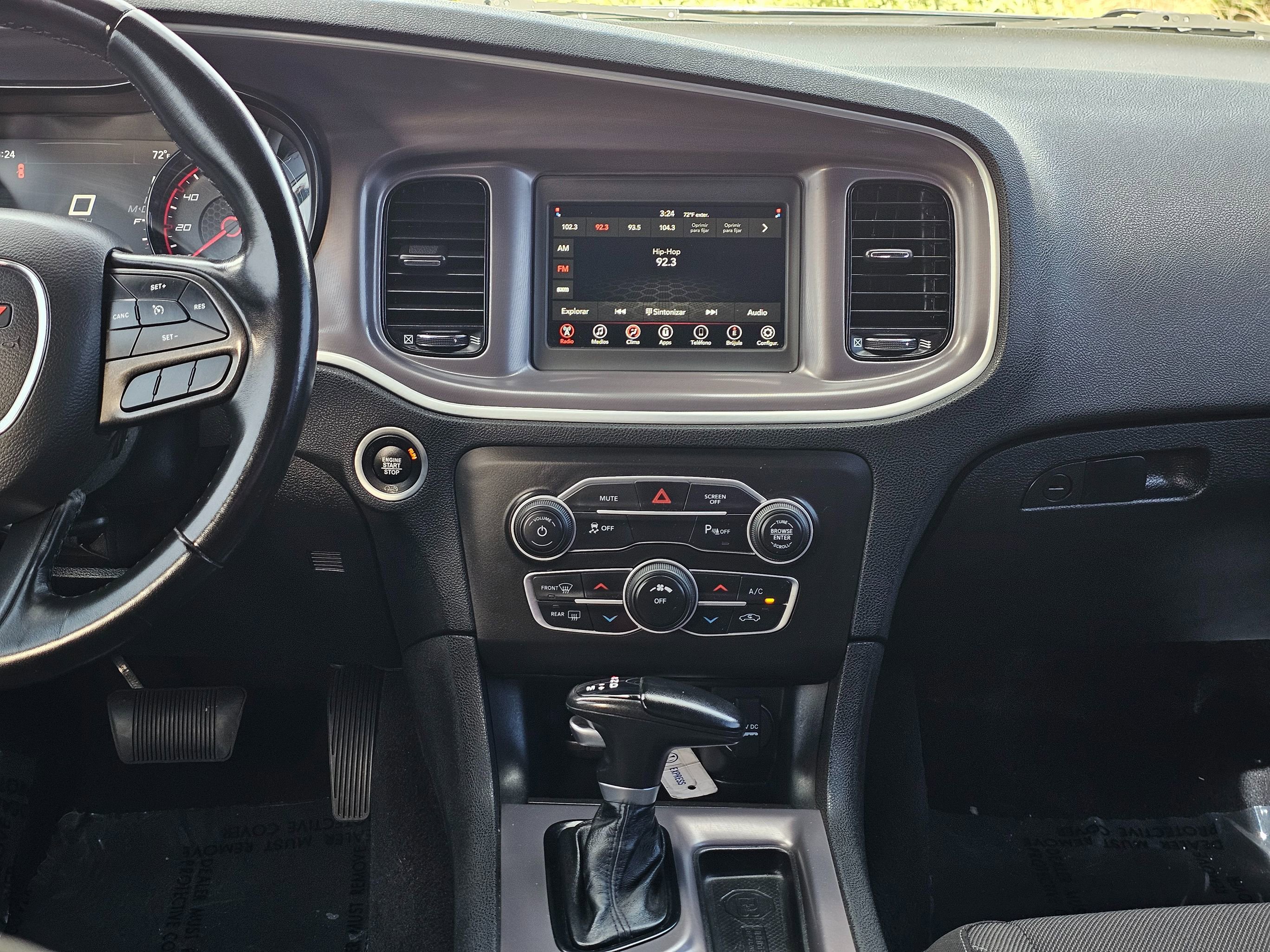 Used 2022 Dodge Charger SXT w/ Blacktop Package image 23