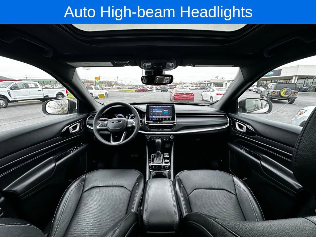 Used 2023 Jeep Compass High Altitude w/ Driver Assist Group I AWD/4WD image 12