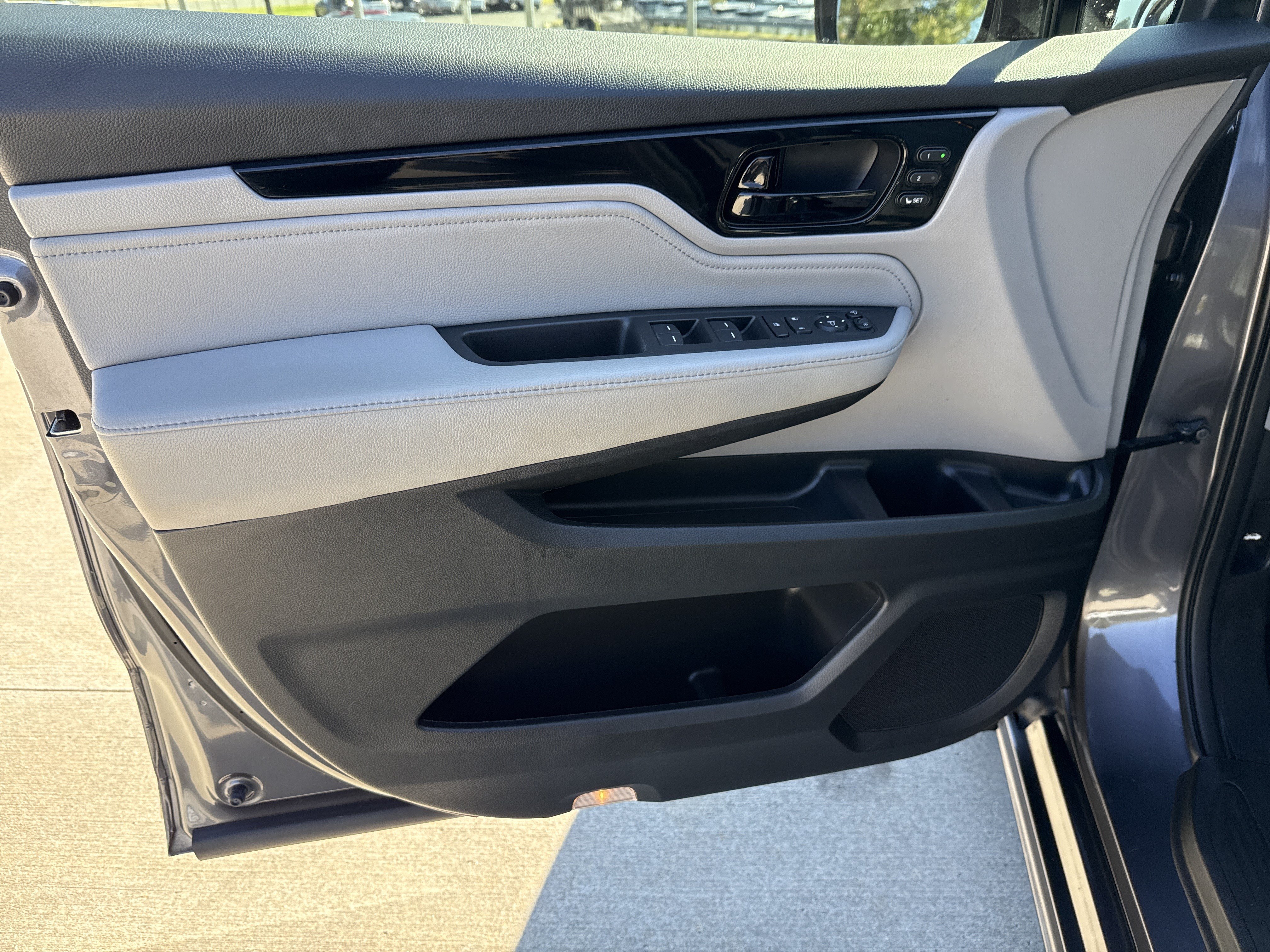 Used 2019 Honda Odyssey Elite image 15