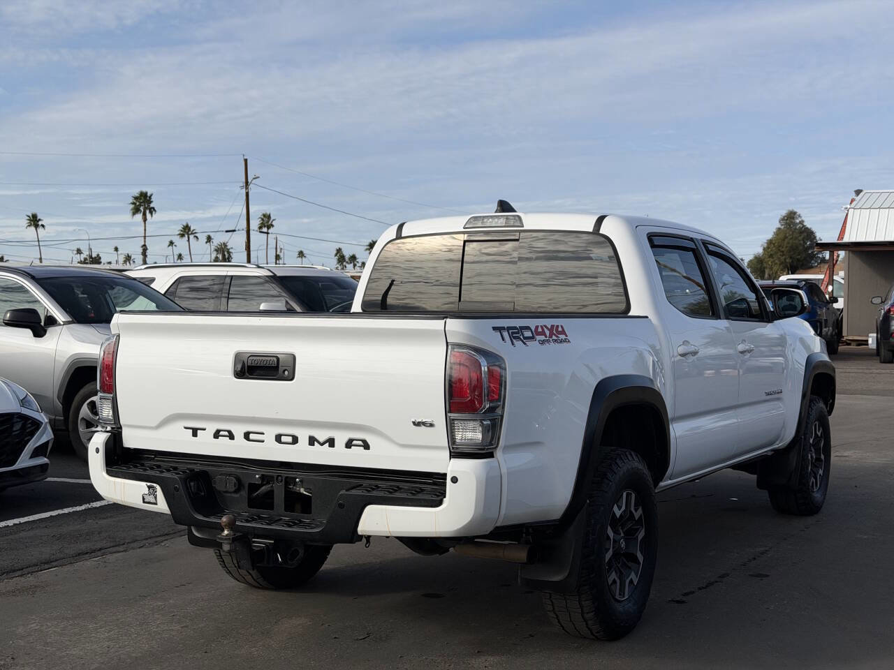 Used 2020 Toyota Tacoma TRD Off-Road w/ Technology Package image 9
