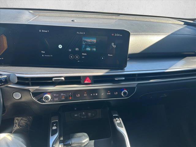 Used 2024 Kia Sorento S w/ Panoramic Sunroof Package FWD image 15