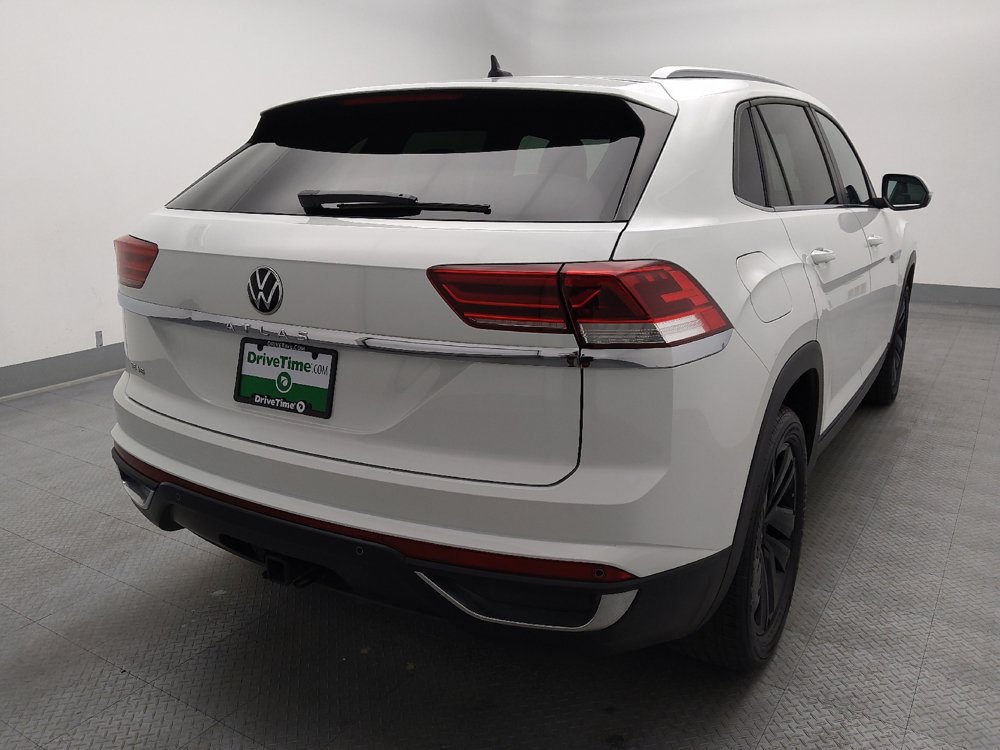 Used 2022 Volkswagen Atlas Cross Sport SE FWD image 7