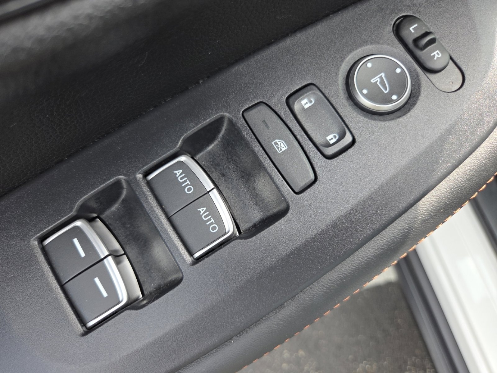 Certified 2024 Honda HR-V Sport image 28