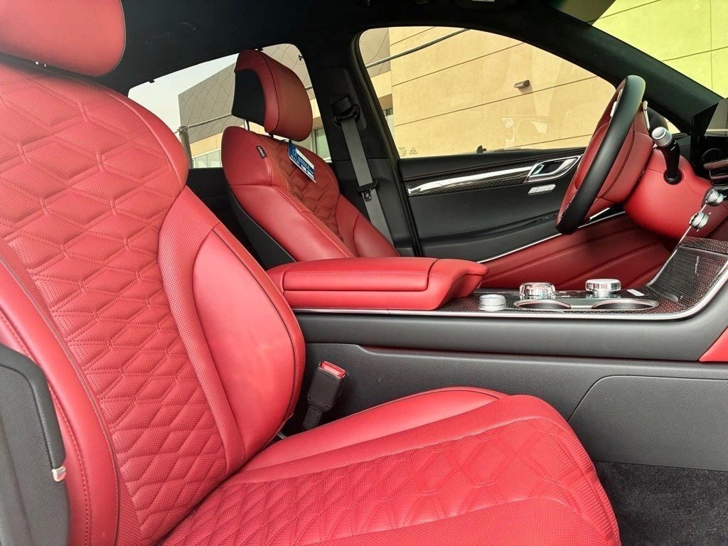 New 2026 Genesis GV80 3.5T e-SC image 10