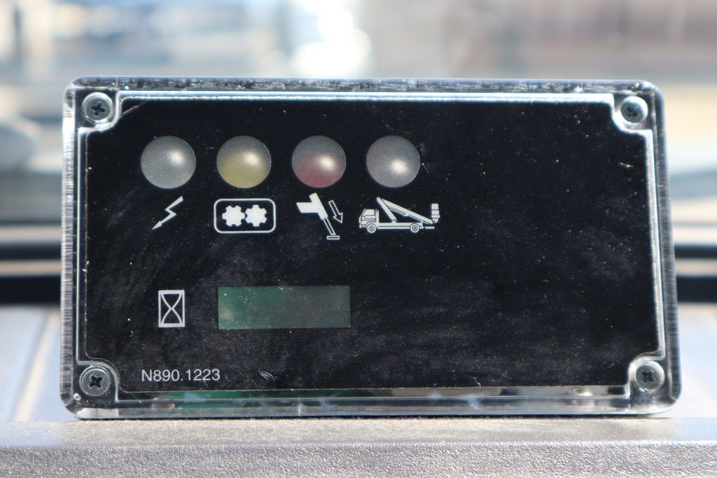 Used 2019 Ford F650 2WD Regular Cab Super Duty image 22
