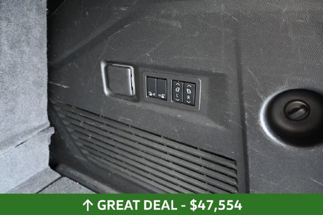 Used 2023 GMC Yukon Denali AWD/4WD image 23