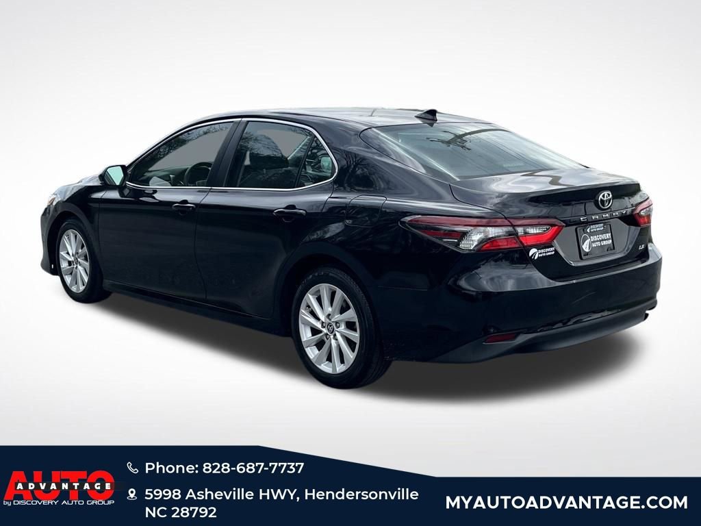 Used 2021 Toyota Camry LE FWD image 6