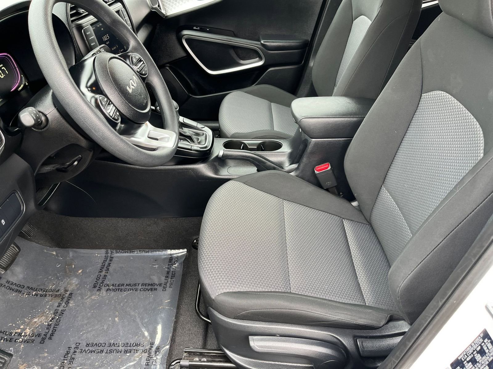 Used 2025 Kia Soul LX w/ LX Technology Package image 23