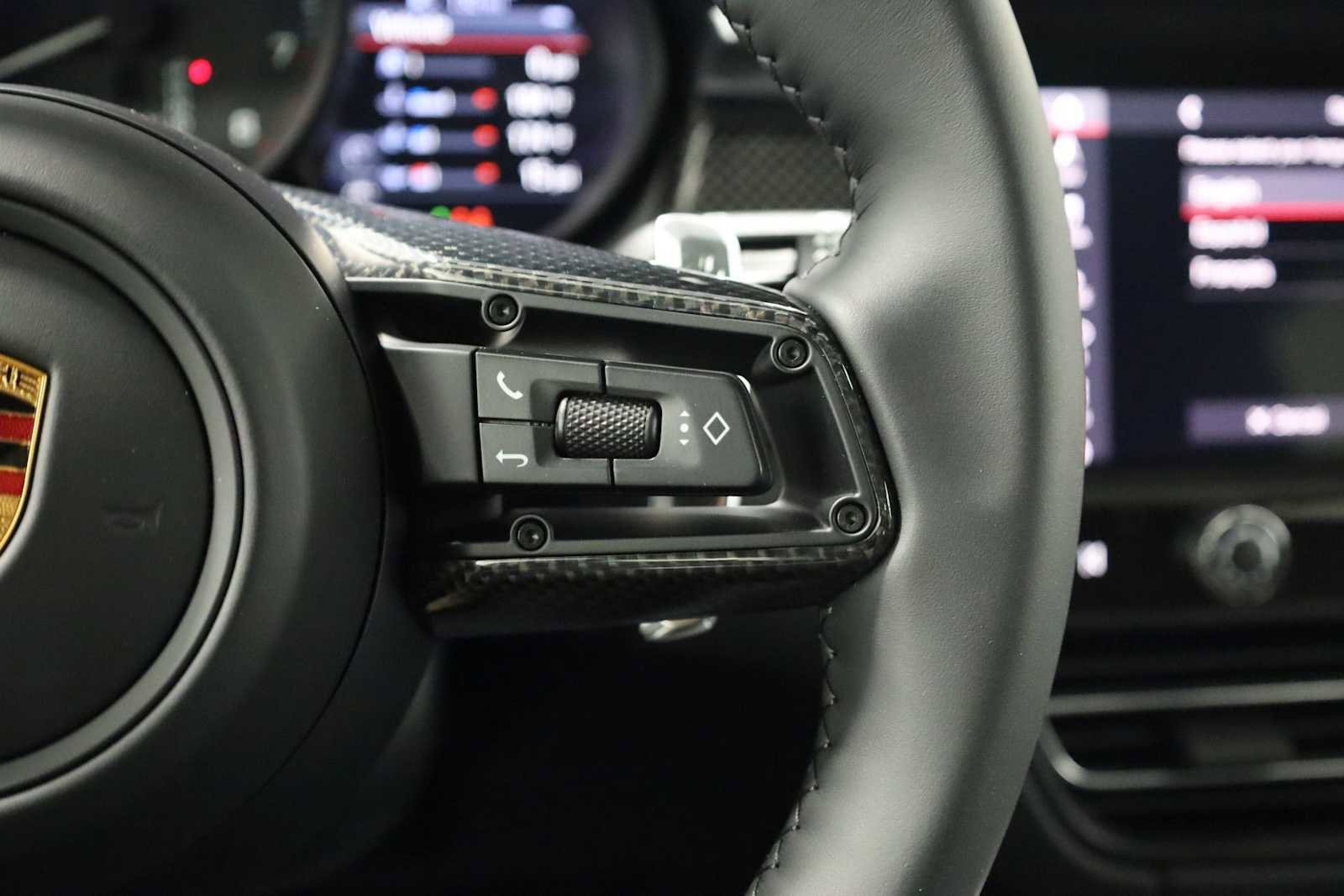 New 2026 Porsche Macan GTS image 28