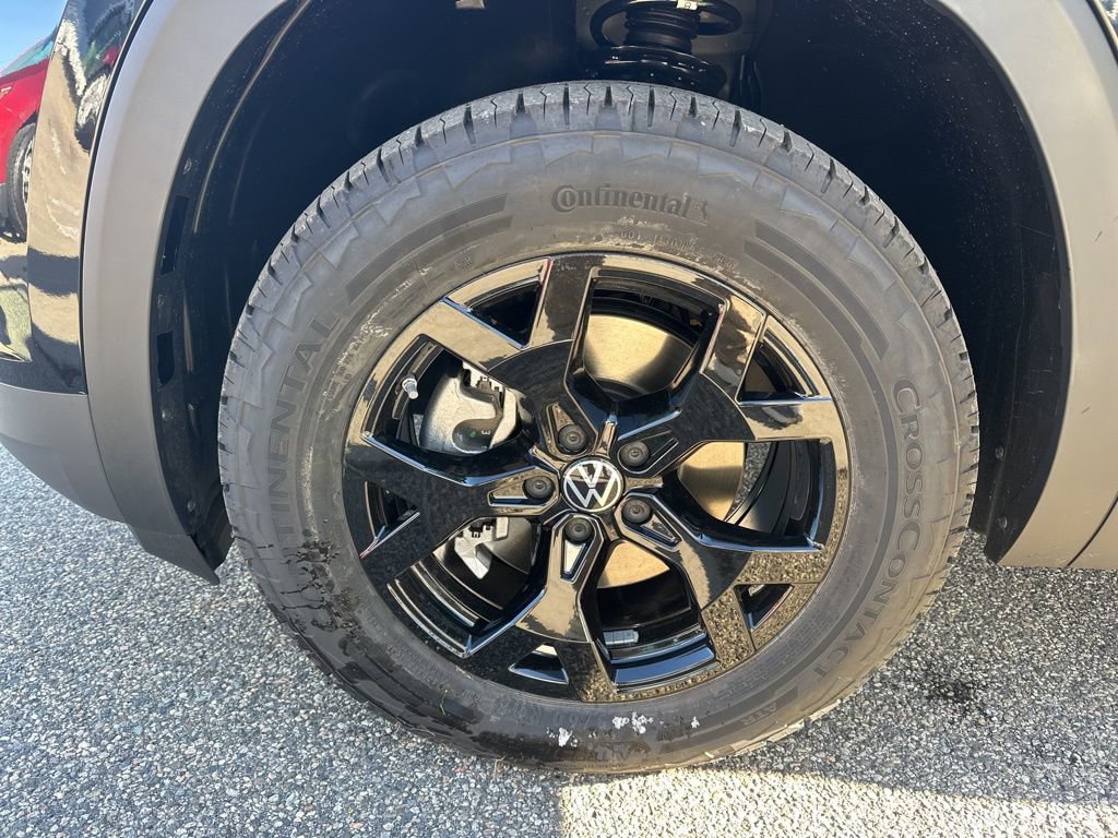 New 2026 Volkswagen Atlas Peak Edition image 28