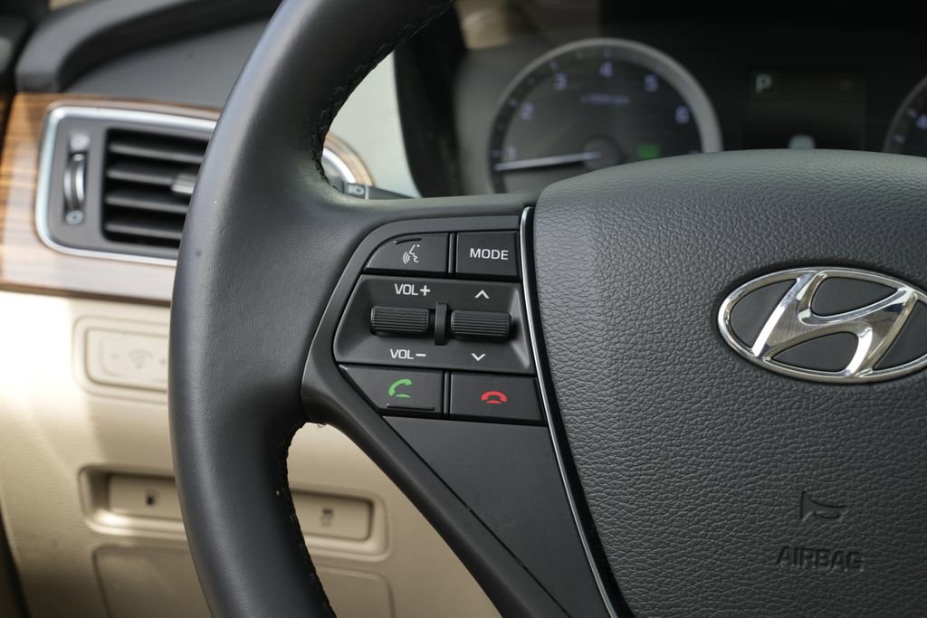 Used 2017 Hyundai Sonata Limited w/ Tech Package 03 image 46