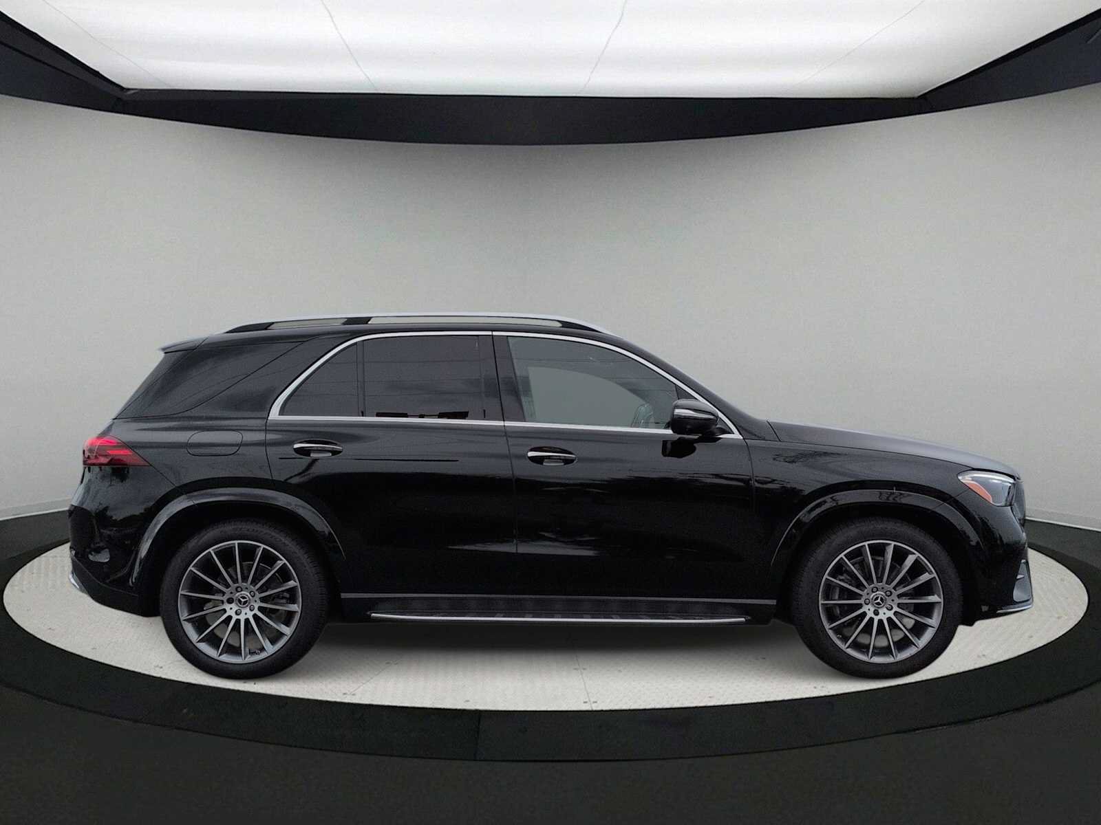 Used 2026 Mercedes-Benz GLE 450 4MATIC image 9