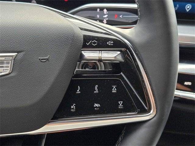 Used 2025 Cadillac Lyriq Sport image 25