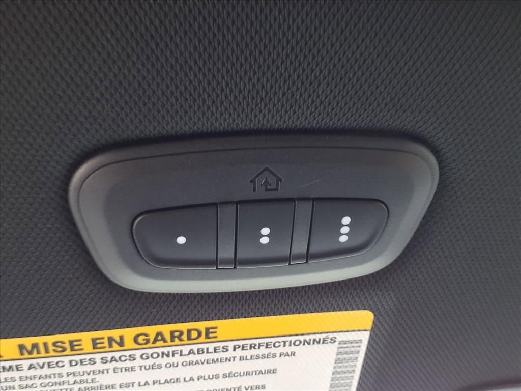 New 2026 Chrysler Pacifica Select w/ S Appearance Package AWD/4WD image 26