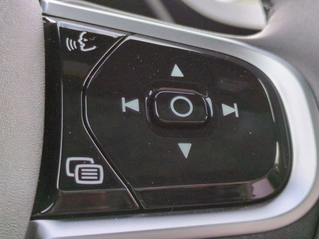 New 2026 Volvo XC90 B6 Plus AWD/4WD image 22