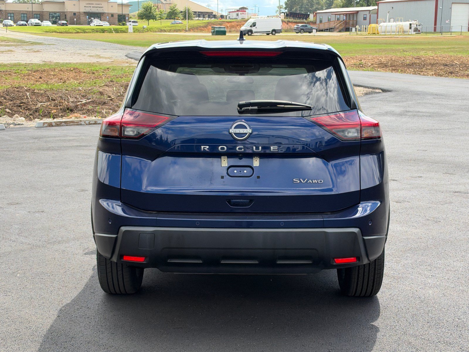Used 2024 Nissan Rogue SV AWD/4WD image 6