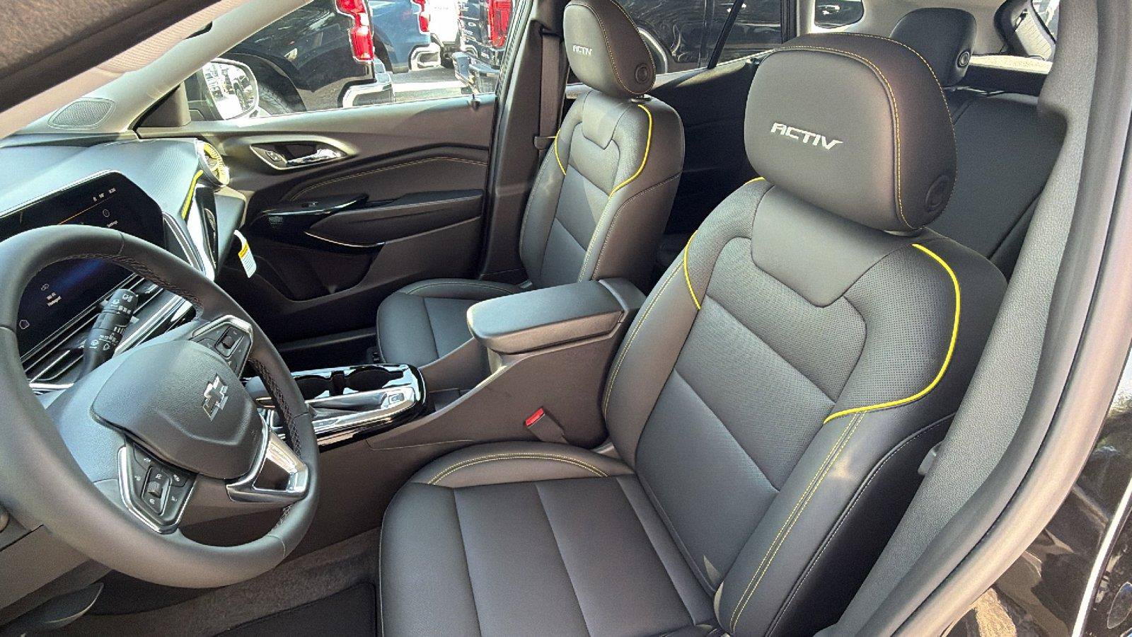 New 2026 Chevrolet Trax ACTIV w/ Driver Confidence Package FWD image 4