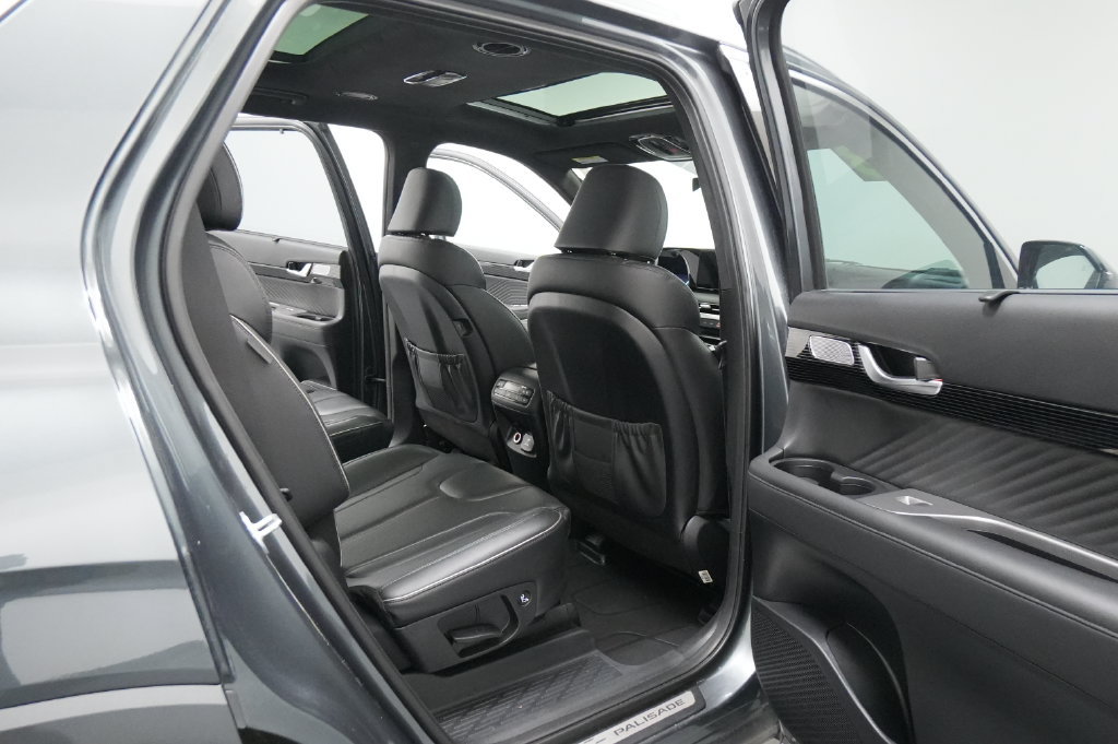 Used 2023 Hyundai Palisade Calligraphy AWD/4WD image 31