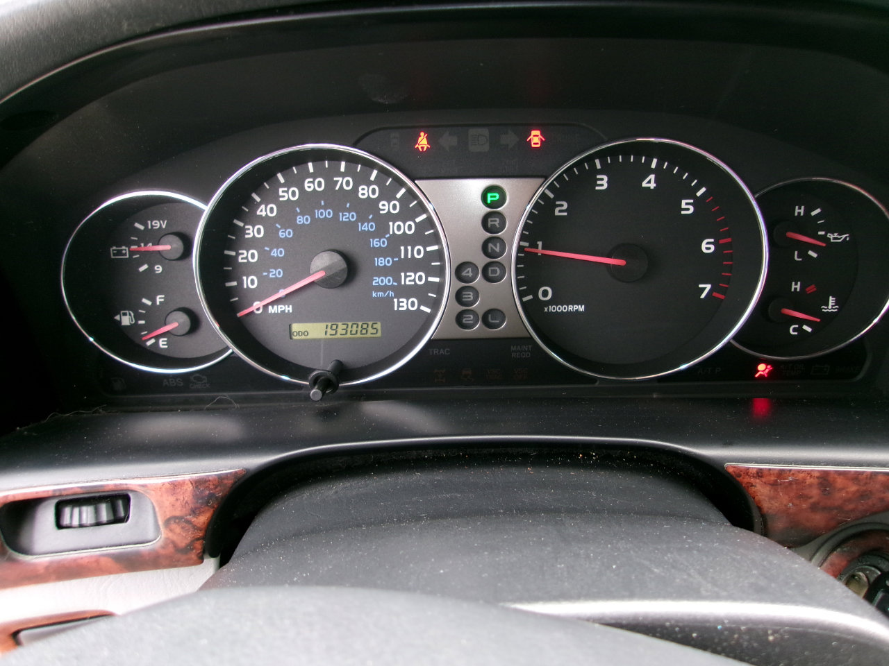 Used 2004 Toyota Land Cruiser image 19