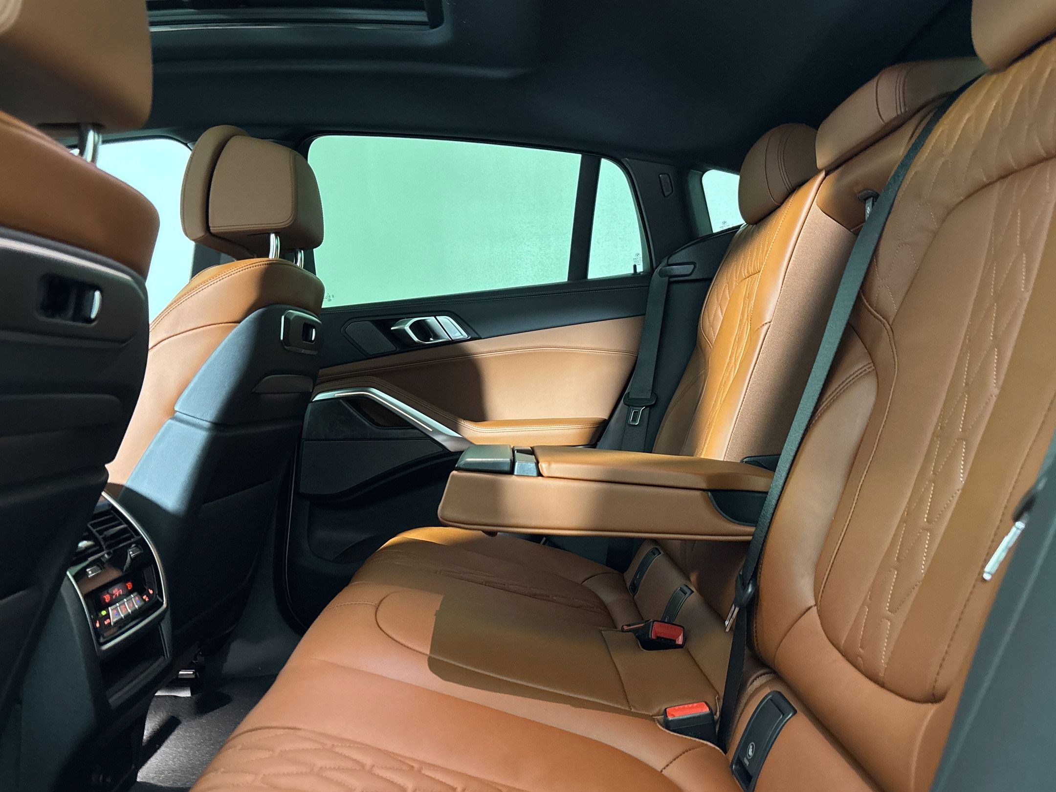 New 2026 BMW X6 xDrive40i AWD/4WD image 34