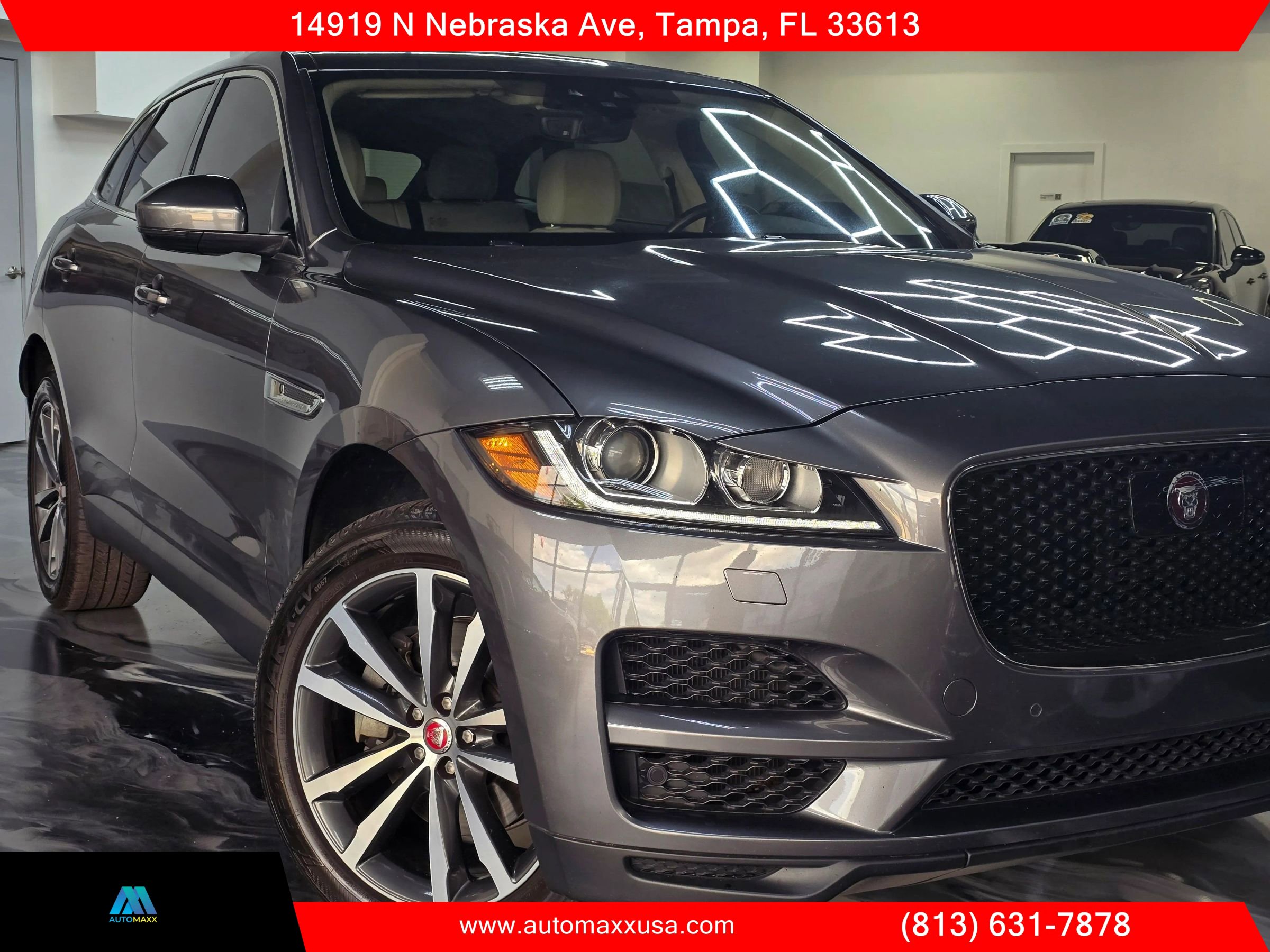 Used 2019 Jaguar F-PACE Prestige AWD/4WD image 2