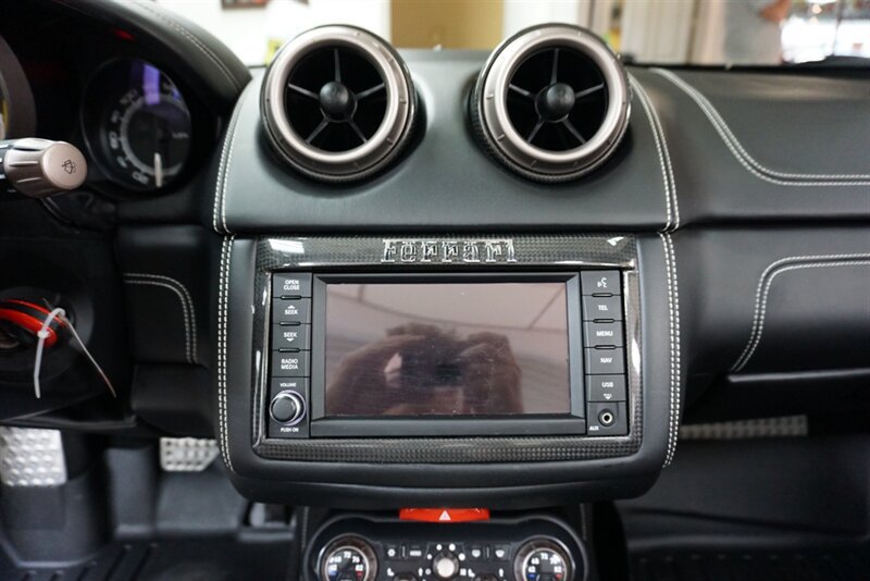 Used 2014 Ferrari California RWD image 14