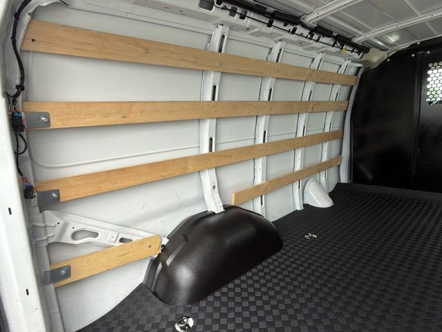 Used 2024 Chevrolet Express 2500 w/ Driver Convenience Package RWD image 29