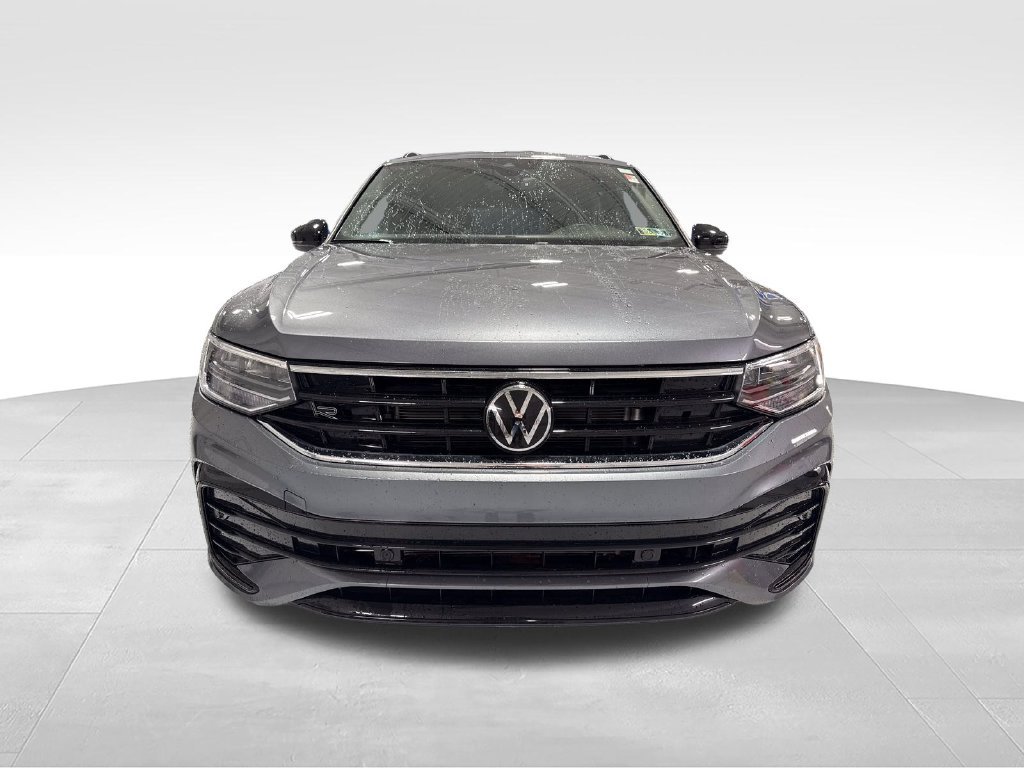 Used 2024 Volkswagen Tiguan SE R-Line FWD image 54