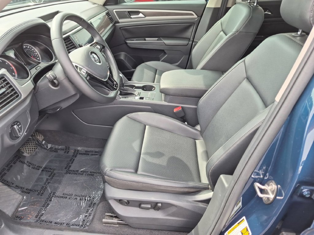 Used 2020 Volkswagen Atlas SE w/ Panoramic Sunroof Package FWD image 11