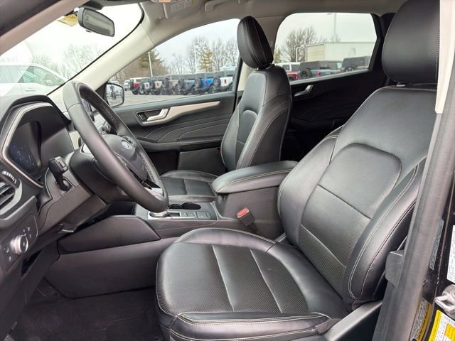 Used 2022 Ford Escape SEL w/ Technology Package image 25