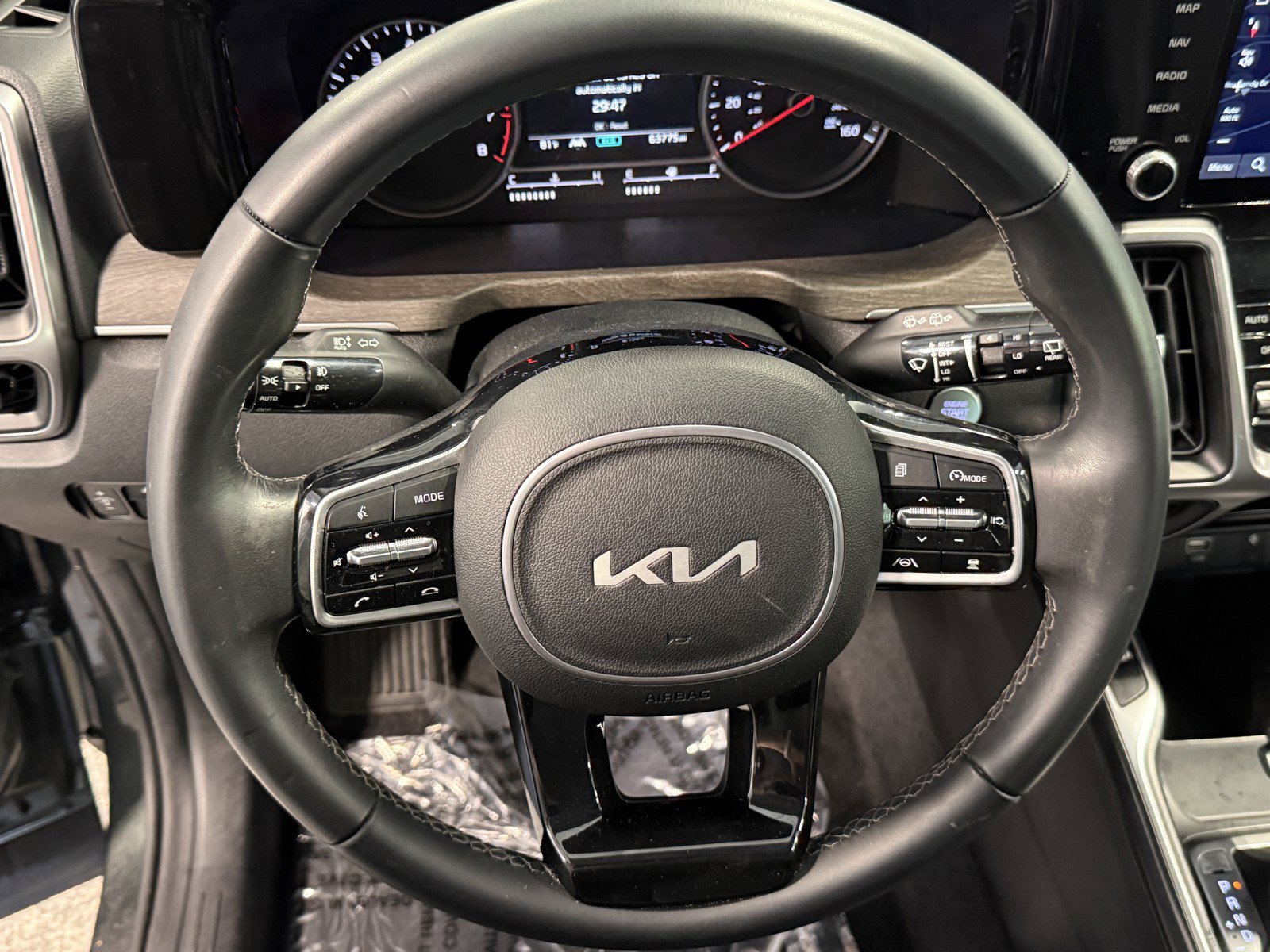Used 2023 Kia Sorento X-Line EX AWD/4WD image 16