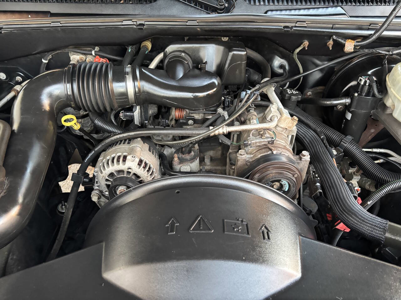 Used 2004 Chevrolet Silverado 1500 Work Truck 2dr Standard Cab Rw image 18