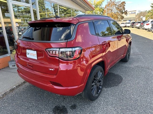 Used 2022 Jeep Compass Limited image 7