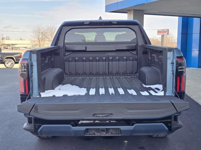 Used 2025 GMC Sierra EV Denali image 8