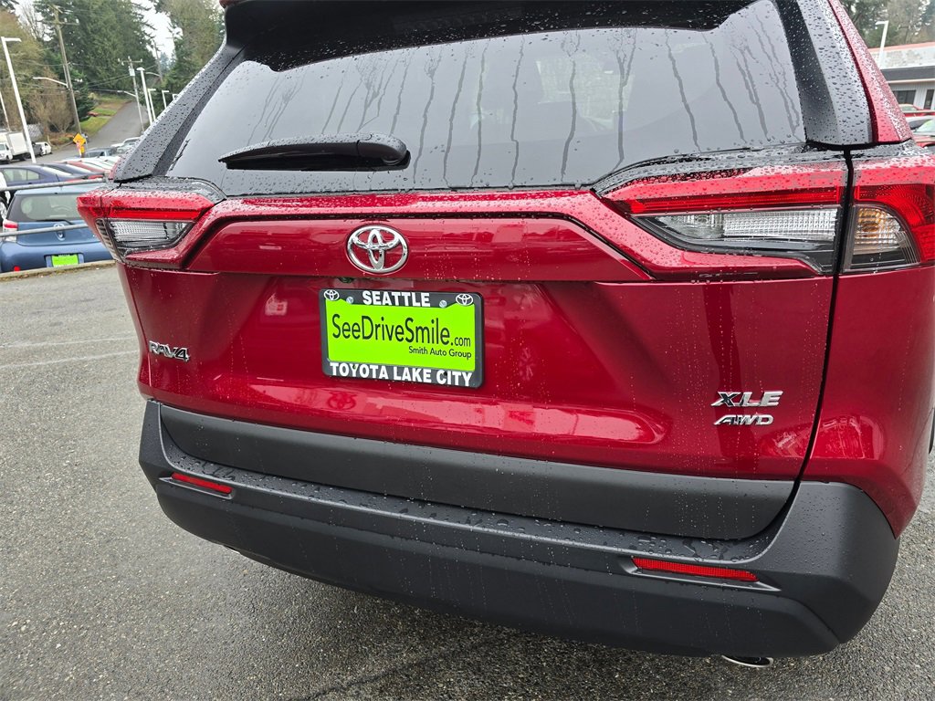 New 2025 Toyota RAV4 XLE image 15
