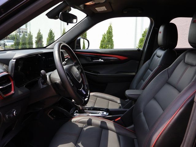 Used 2024 Chevrolet TrailBlazer RS w/ Driver Confidence Package FWD image 21