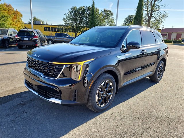 New 2026 Kia Sorento S image 8
