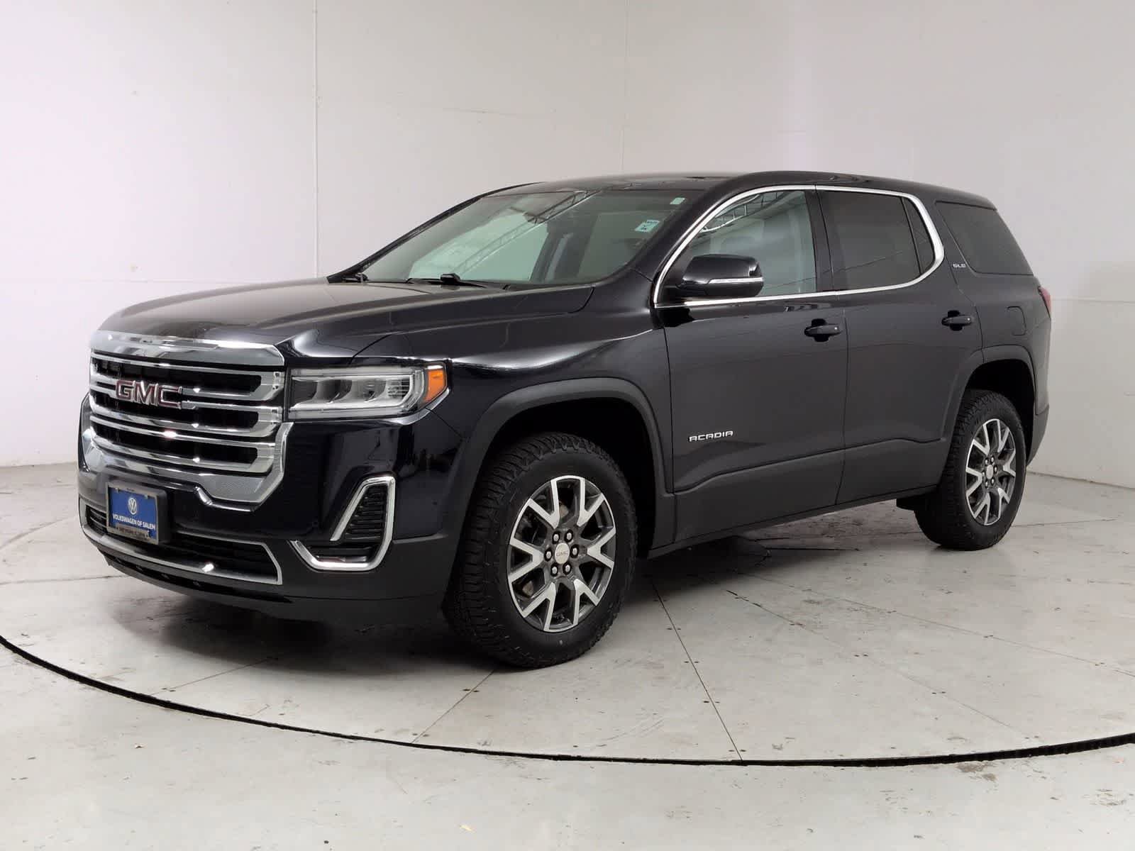 Used 2022 GMC Acadia SLE AWD/4WD image 1