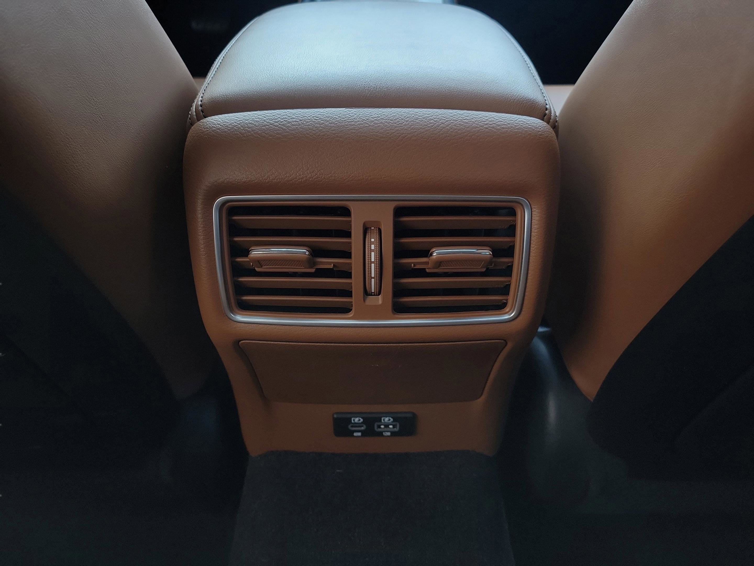 Certified 2023 INFINITI Q50 Luxe w/ Cargo Package image 33