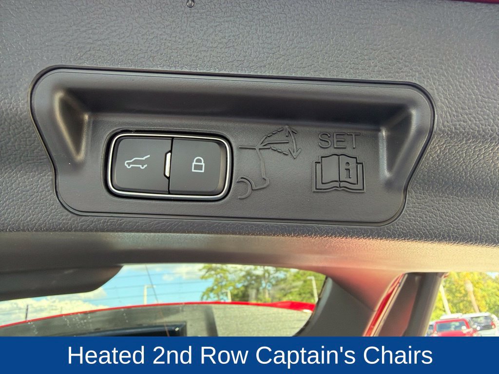 Used 2026 Ford Explorer ST AWD/4WD image 8