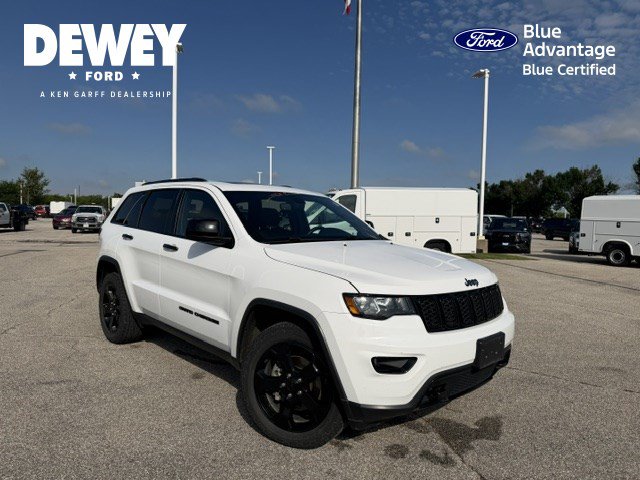 Used 2019 Jeep Grand Cherokee Laredo AWD/4WD image 1