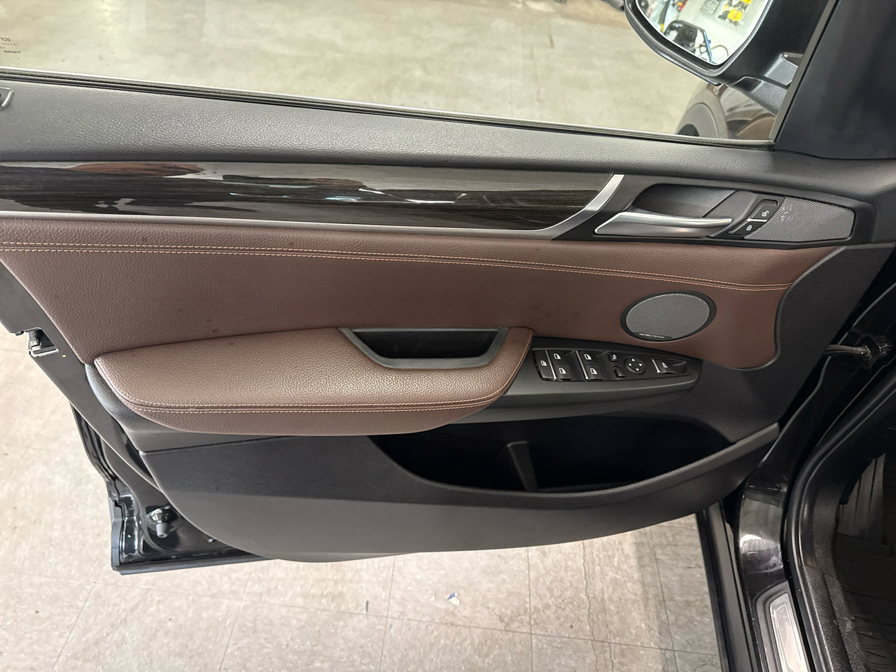 Used 2017 BMW X3 xDrive28i image 29