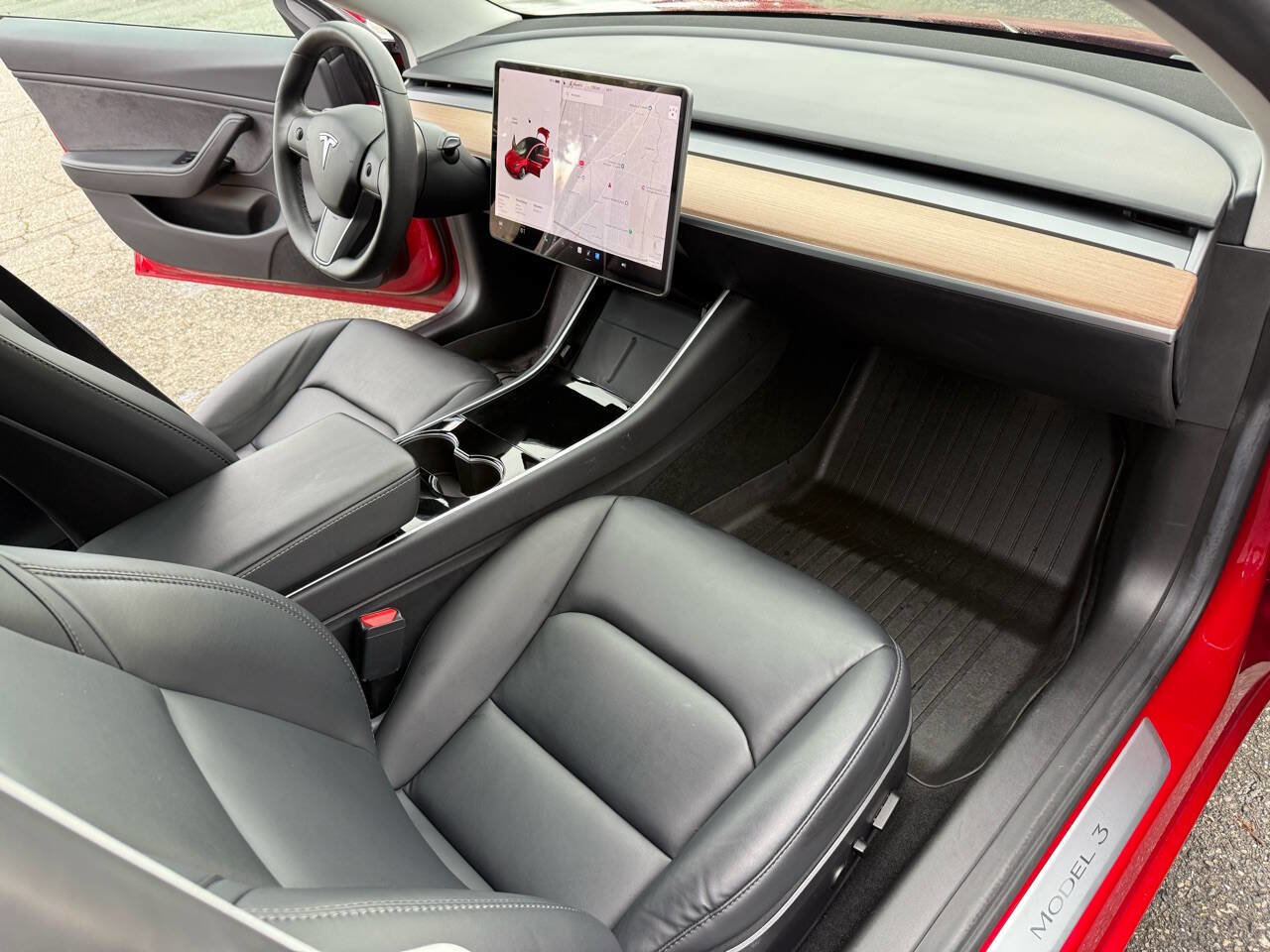 Used 2020 Tesla Model 3 Long Range image 13