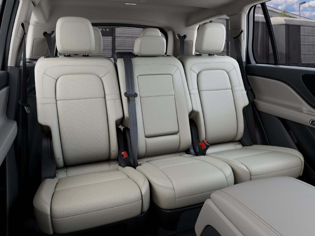New 2027 Lincoln Aviator Reserve AWD/4WD image 12